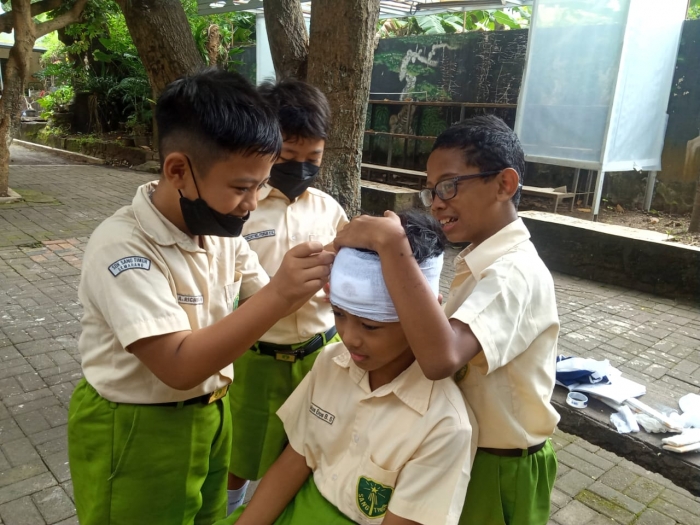 Menjadi Calon Dokter yang Handal dan Cekatan